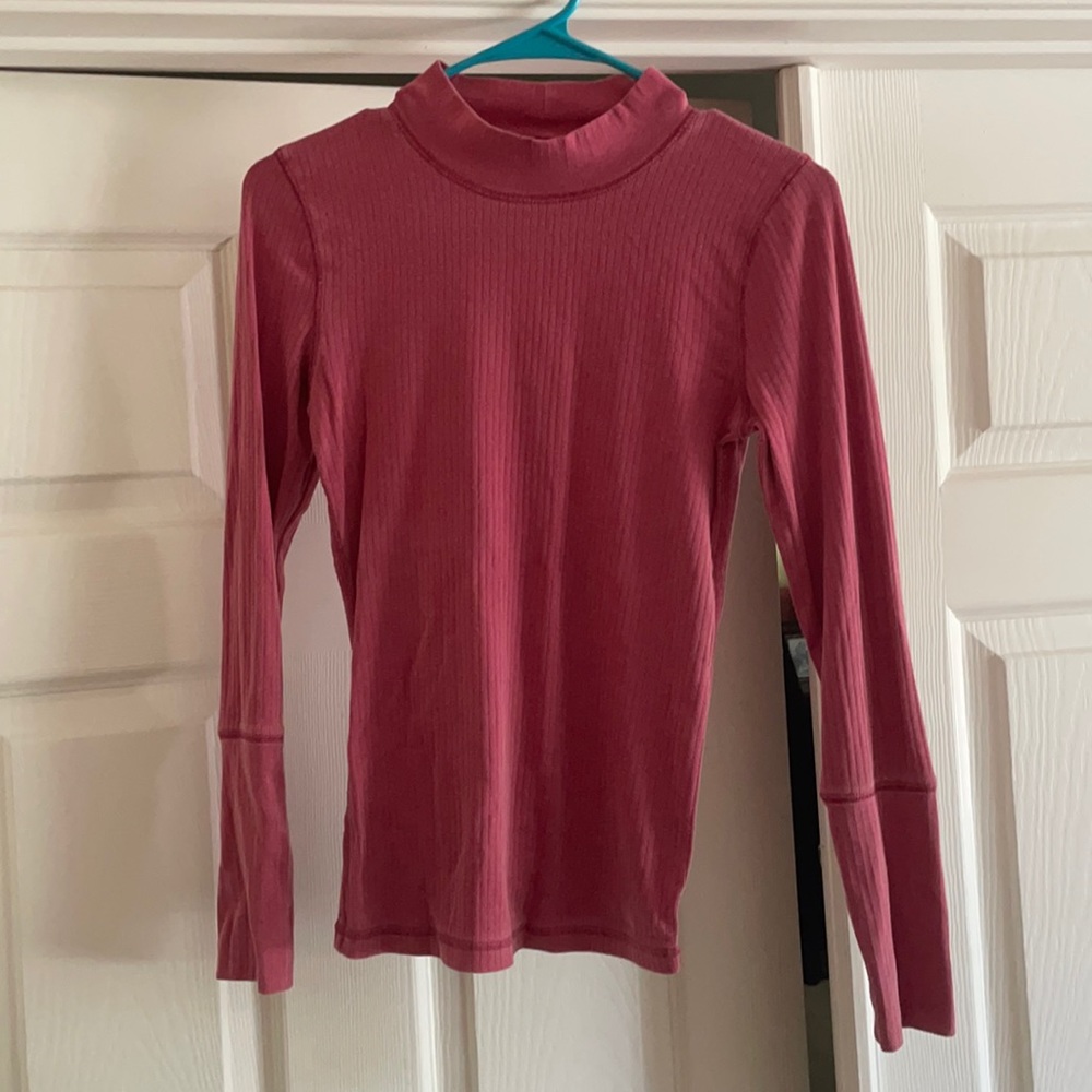 Free people coral long sleeve shirt